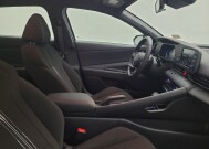 2025 Hyundai Elantra in Maple Heights, OH 44137 - 18130386 21