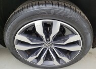 2021 Volkswagen Atlas in Columbus, OH 43228 - 18130389 31