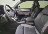 2021 Volkswagen Atlas in Columbus, OH 43228 - 18130389 17
