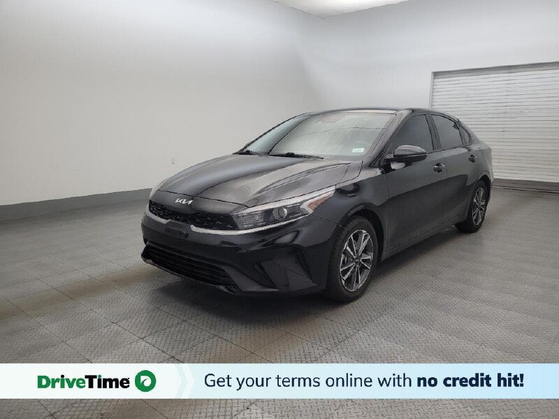 2023 Kia Forte in Glendale, AZ 85301 - 18130559