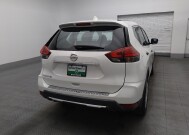 2017 Nissan Rogue in Kissimmee, FL 34744 - 18130596 7