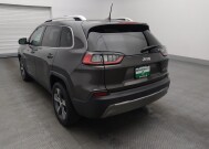 2019 Jeep Cherokee in Hialeah, FL 33014 - 18130624 5