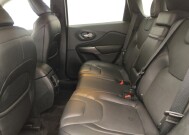 2019 Jeep Cherokee in Hialeah, FL 33014 - 18130624 18
