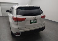 2018 Toyota Highlander in Metairie, LA 70006 - 18130698 6