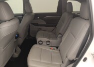 2018 Toyota Highlander in Metairie, LA 70006 - 18130698 18