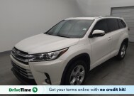 2018 Toyota Highlander in Metairie, LA 70006 - 18130698 1