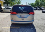 2018 Chrysler Pacifica in Greenville, SC 29607 - 18130791 5