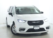 2024 Chrysler Pacifica in Bedford, OH 44146 - 18130802 2