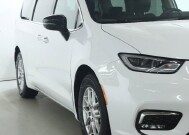 2024 Chrysler Pacifica in Bedford, OH 44146 - 18130802 8