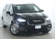 2024 Chrysler Pacifica in Bedford, OH 44146 - 18130803 2