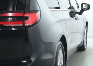 2024 Chrysler Pacifica in Bedford, OH 44146 - 18130803 43