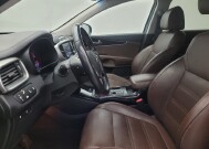 2019 Kia Sorento in Glendale, AZ 85301 - 18130961 17