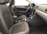 2019 Volkswagen Passat in Pensacola, FL 32505 - 18131055 21