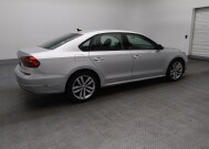 2019 Volkswagen Passat in Pensacola, FL 32505 - 18131055 10