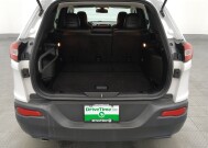 2018 Jeep Cherokee in Pensacola, FL 32505 - 18131064 29