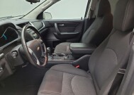 2017 Chevrolet Traverse in Taylor, MI 48180 - 18131345 17