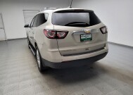 2017 Chevrolet Traverse in Taylor, MI 48180 - 18131345 6