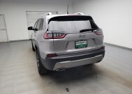 2019 Jeep Cherokee in Grand Rapids, MI 49508 - 18131359 6