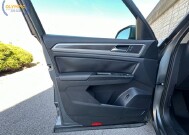 2019 Volkswagen Atlas in Decatur, GA 30032 - 18131387 49