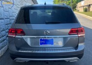 2019 Volkswagen Atlas in Decatur, GA 30032 - 18131387 5