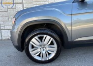 2019 Volkswagen Atlas in Decatur, GA 30032 - 18131387 9