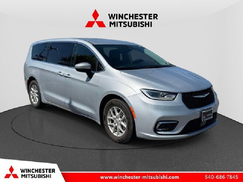 2023 Chrysler Pacifica in Winchester, VA 22602 - 18131389