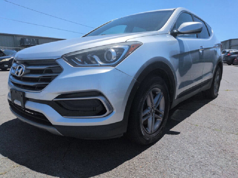 2017 Hyundai Santa Fe in North Little Rock, AR 72117-1620 - 18131420