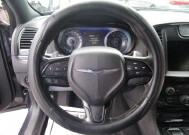 2019 Chrysler 300 in Tampa, FL 33604-6914 - 18131435 4