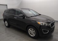 2018 Kia Sorento in Houston, TX 77074 - 18131662 11