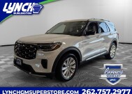 2025 Ford Explorer in Burlington, WI 53105 - 18131919 1