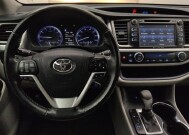 2018 Toyota Highlander in Albuquerque, NM 87113 - 18132254 22