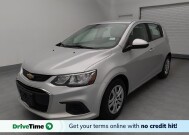 2020 Chevrolet Sonic in Gladstone, MO 64118 - 18132457 1