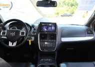 2018 Dodge Grand Caravan in Decatur, GA 30032 - 18132529 16