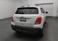 2016 Chevrolet Trax in Orlando, FL 32808 - 18132646 7