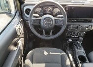 2026 Jeep Gladiator in Bedford, OH 44146 - 18133166 9