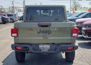 2026 Jeep Gladiator in Bedford, OH 44146 - 18133166 4