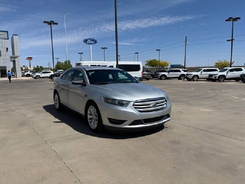 2019 Ford Taurus in Winslow, AZ 86046 - 18133169