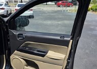 2014 Jeep Compass in Knoxville, TN 37912 - 18133172 9