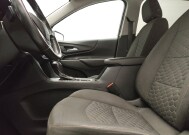 2018 Chevrolet Equinox in Plano, TX 75074 - 18133256 17