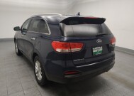 2018 Kia Sorento in Des Moines, IA 50310 - 18133472 5