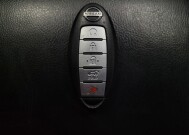 2019 Nissan Pathfinder in Las Vegas, NV 89104 - 18133674 32