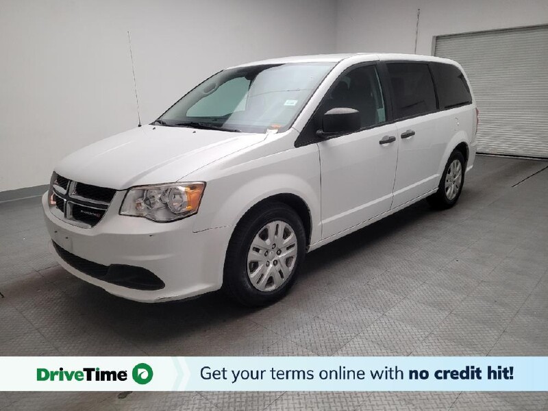 2019 Dodge Grand Caravan in Downey, CA 90241 - 18133862