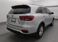 2019 Kia Sorento in Metairie, LA 70006 - 18134034 9