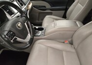 2018 Toyota Highlander in Fort Myers, FL 33907 - 18134040 17