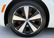 2014 Volkswagen Beetle in Knoxville, TN 37920 - 18134316 23