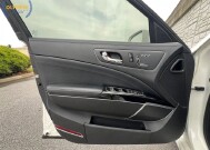 2016 Kia K900 in Decatur, GA 30032 - 18134830 47