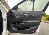 2016 Kia K900 in Decatur, GA 30032 - 18134830 48