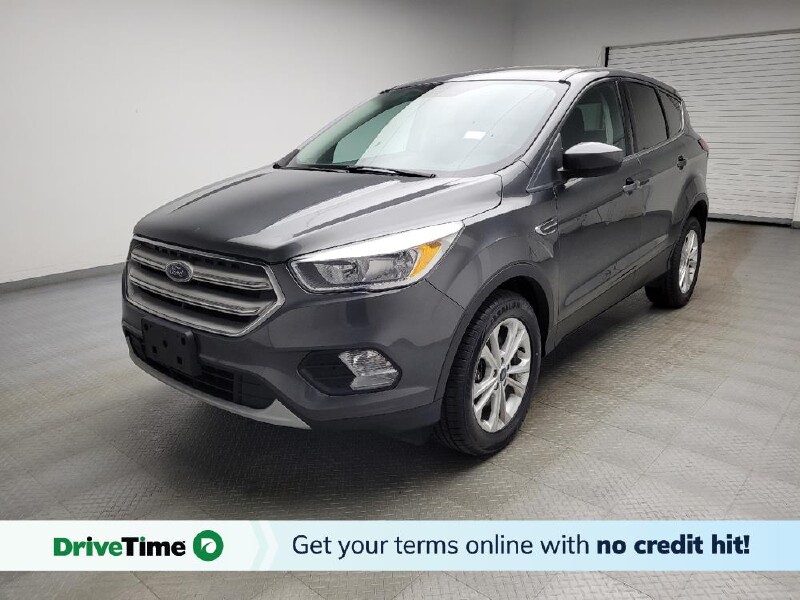 2019 Ford Escape in Grand Rapids, MI 49508 - 18135216