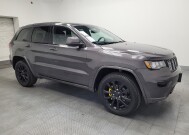 2018 Jeep Grand Cherokee in Las Vegas, NV 89104 - 18135284 11