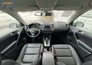 2017 Volkswagen Tiguan in Decatur, GA 30032 - 18135430 21
